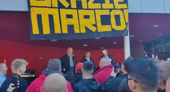 Marco Rossi hazatért, fociultrákkal bulizott a szövetségi kapitány