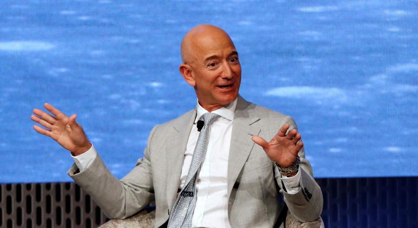 Űrhotelt nyithat Jeff Bezos, az Amazon alapítója