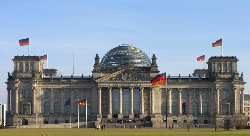Szociáldemokraták, zöldek, liberálisok – megalakult az új Bundestag