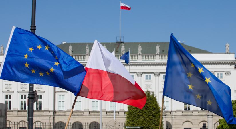 Az uniós bíróság pénzbüntetést szabott ki Lengyelországra