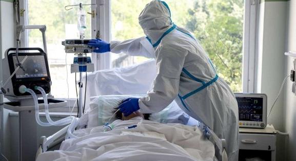 Rékassy Balázs: akár 6000 ember is meghalhat koronavírus miatt idén, ha nem változnak a járványügyi szabályok