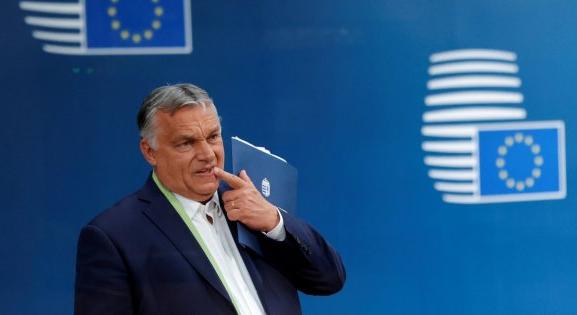 Závecz: beelőzte az ellenzék közös listája a Fideszt