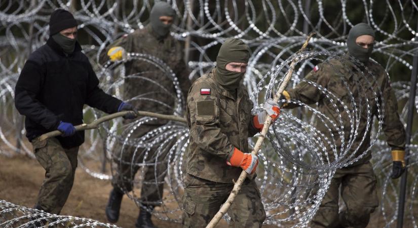 A lengyel szenátus visszadobta a lengyel kerítés-törvényt