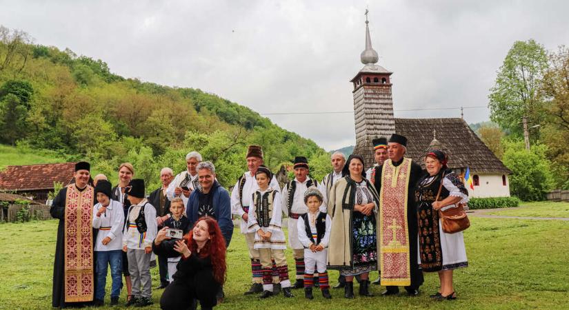 „A te temetéseden is viccelődni fogok” – Unortodox erdélyi kalandok Nyáry Krisztiánnal és Lucával