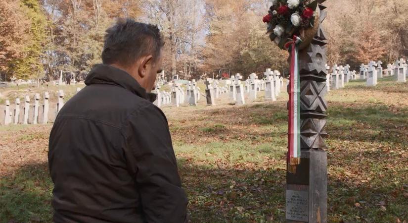 Halottak napja- a huszti magyarok nem feledkeztek meg az elesett honvédekről