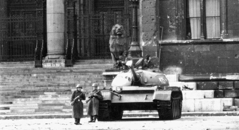 Szovjet tankok rohanták le a cserben hagyott országot november 4-én