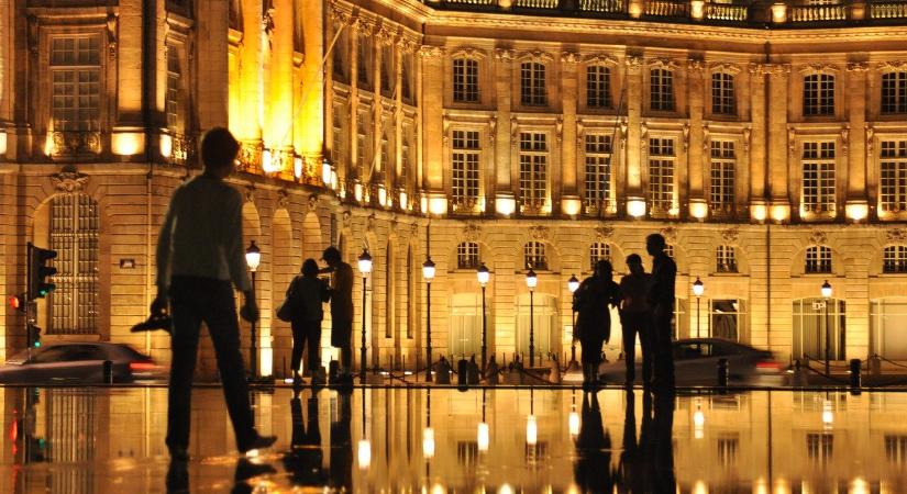 Bordeaux-t és Valenciát választották az intelligens turizmus 2022-es európai fővárosainak
