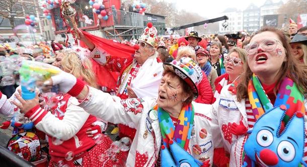 Megkezdődött a karneváli szezon Németországban