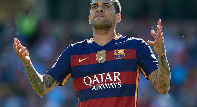 Daniel Alves visszatért a Barcelona csapatába