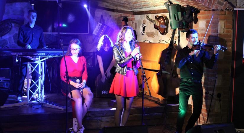 Az Ipoly menti Kiss Zenészek sikere a Pannon UniFest rendezvényen