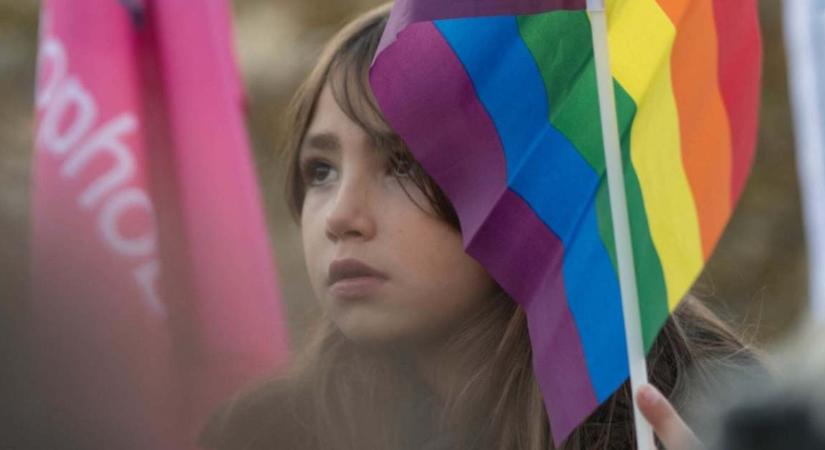Egyre több szülő szólal fel az iskolai LMBTQ-oktatás ellen