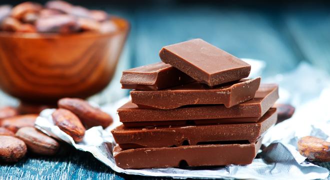 A csokoládé valóban növeli a teljesítményt?