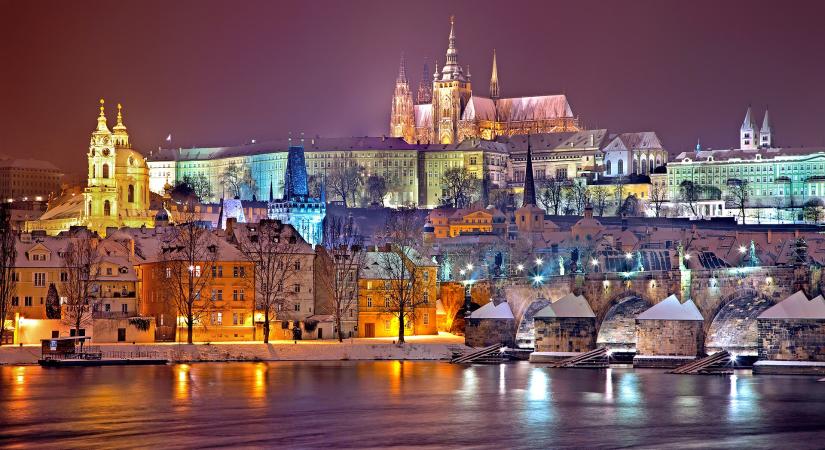 Megszületett a döntés: Éjféltől szükségállapotot hirdetett ki a kormány Csehországban