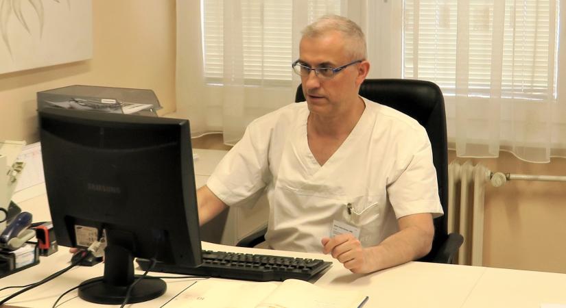 “Egy orvos számára a bizalom elsőrendű” – Interjú MUDr. Pavel Demeterrel (Agel), a komáromi kórház onkológusával