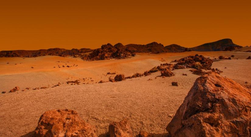 Ebbe beleborzongsz - lidérces naplementét fotóztak a Marson