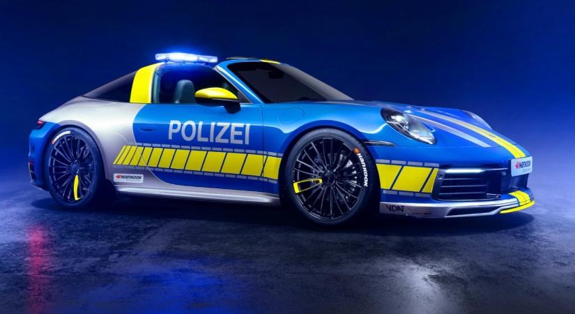 Porsche 911-esből épített rendőrautót a Techart