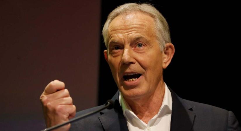 Tony Blair a woke-izmus elutasítására szólította fel a brit ellenzéki vezetőt