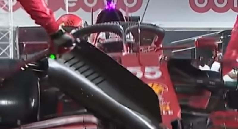 Videó: A Ferrari tökéletes dupla kerékcseréje