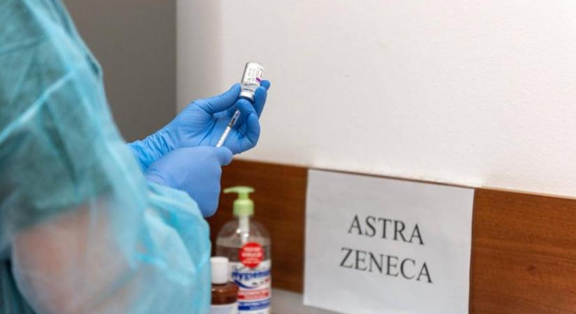 Az AstraZenecát kifejlesztő kutatócsoport vezetője bízik benne, hogy továbbra is védenek az oltóanyagok