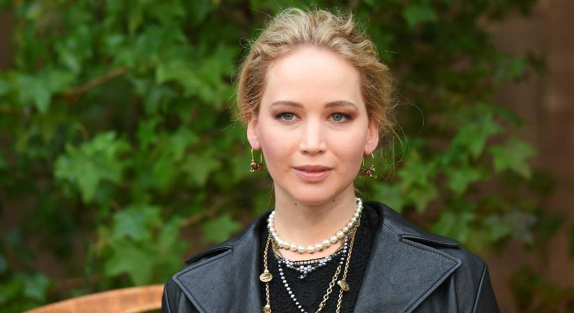 Jennifer Lawrence máig szenved a meztelen képei kiszivárogtatása miatt