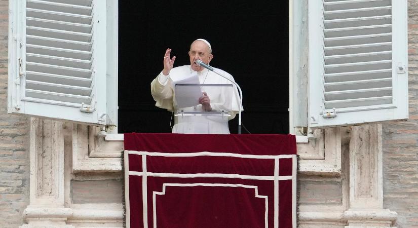 A migránsok halála miatti fájdalmának adott hangot Ferenc pápa
