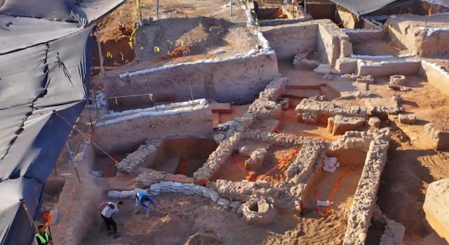 2000 éves zsidó otthont és temetőt találtak a Javnéban folyó ásatásokon Izraelben