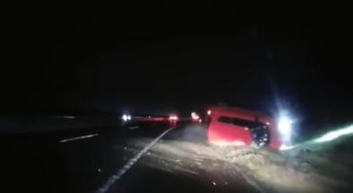 Drámai videó: felborult egy Suzuki az M3-ason