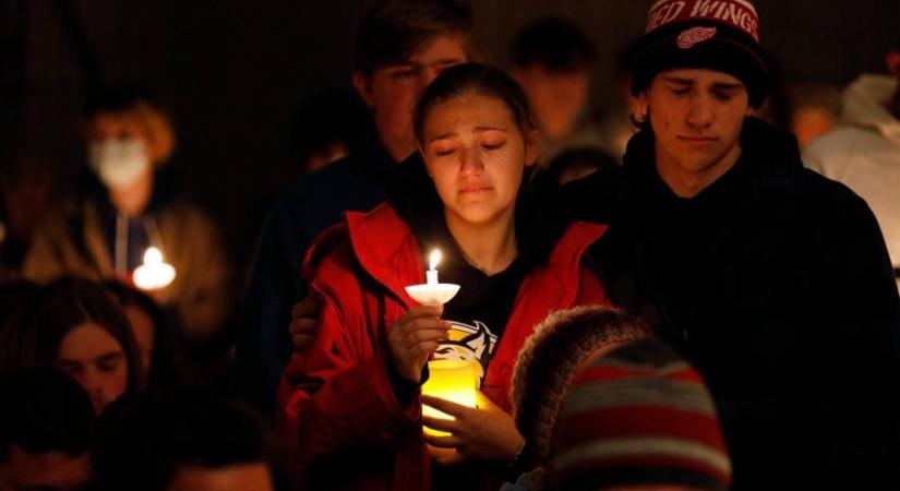 Hárman meghaltak, nyolcan megsebesültek egy michigani iskolai lövöldözéseben