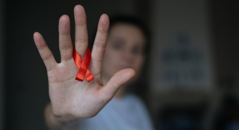 A HIV-terápia már annyira eredményes, hogy teljes értékű életet lehet élni