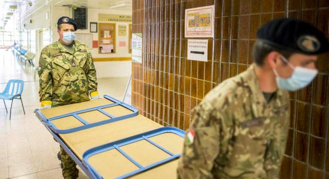 A Magyar Honvédség tovább növeli a katonák létszámát a kórházakban