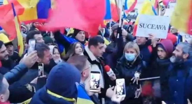 A román nemzeti ünnepen rabolták ki a felvonulásról tudósító román újságírónőt