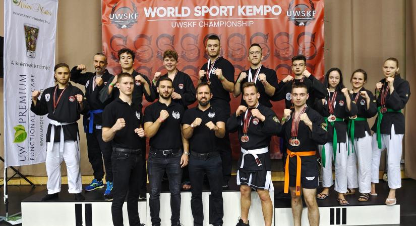 Debreceni sikerek a harcművészeti világkupán