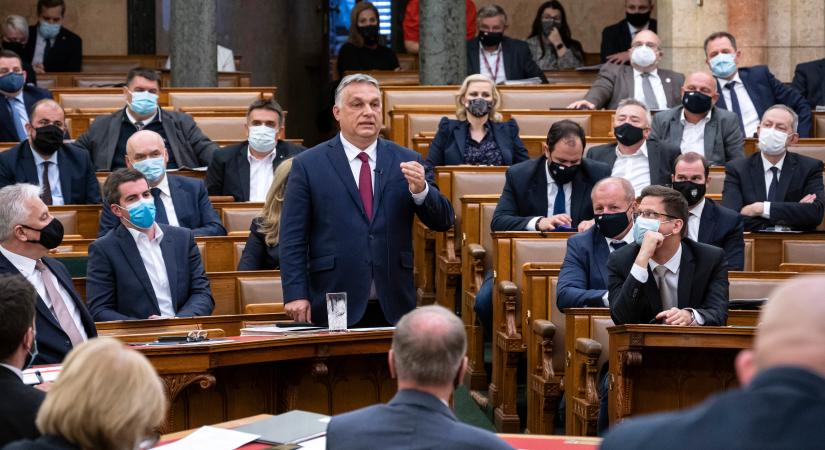 Orbán Viktor: Magasabb lesz a nyugdíjemelés jövőre
