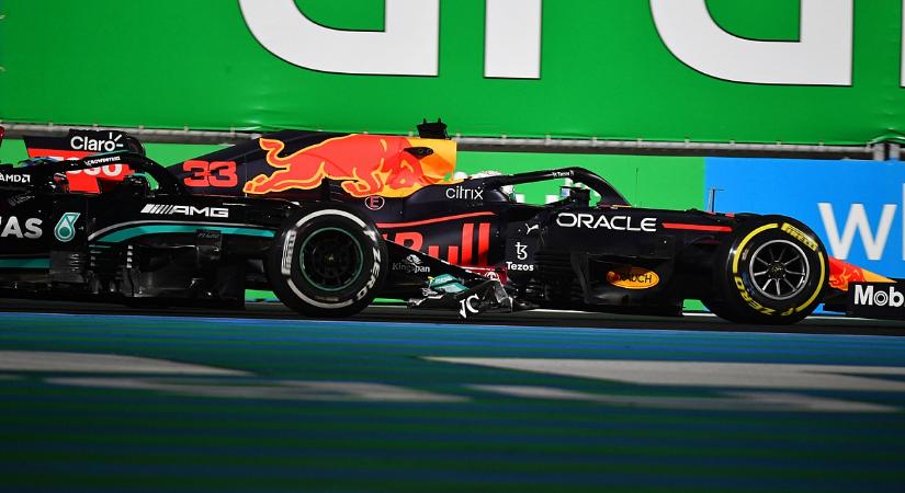 Horner: a Red Bull „tisztán” akarja megszerezni az F1-es bajnoki címet