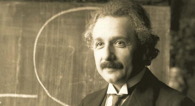 Albert Einstein üdvözlő sora akár 350 ezer forintért a tied lehet