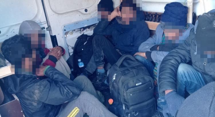 Illegális bevándorlás - Román, ukrán és szerb embercsempészeket ítéltek el Kecskeméten