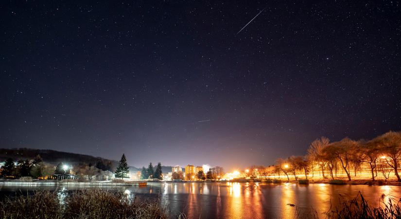 Gyönyörű fotókon a Geminidák meteorraj hajnali égiparádéja