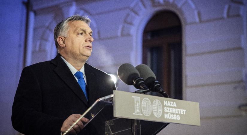 Orbán: a szabadság és a hazafiság tartóoszlopok, a hűség a gerenda