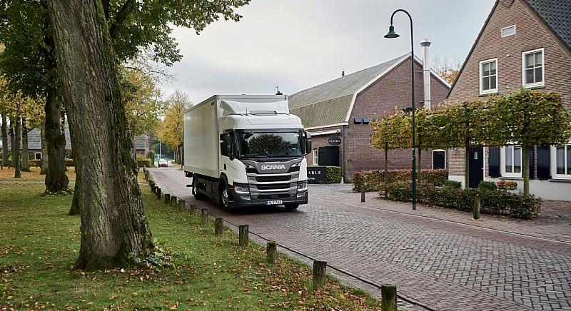 Új hibrid teherautókat mutatott be a Scania
