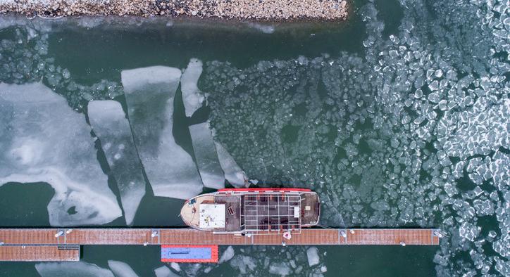 Készültség a magyar vizeken: mutatjuk, hol jelentek meg jégtörő hajók