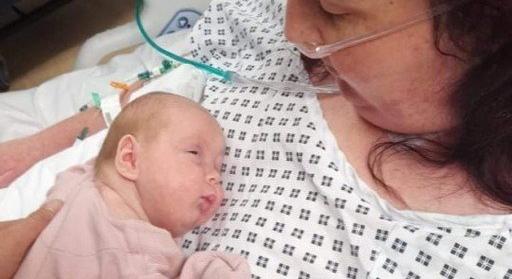 Koronavírusos terhes kismama esett kómába: Laura arra ébredt, hogy mellette szuszog a babája