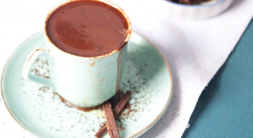 A francia forró csoki sötétebb és selymesebb, mint bármelyik kakaó
