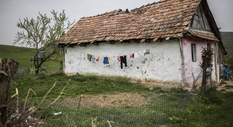 Hatmillió embert fenyeget az elszegényedés Romániában