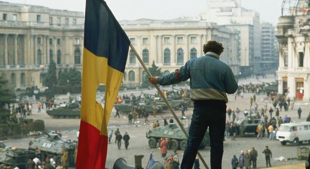 Mesterséges forradalom: konteók a Ceaușescu diktatúra végóráiban