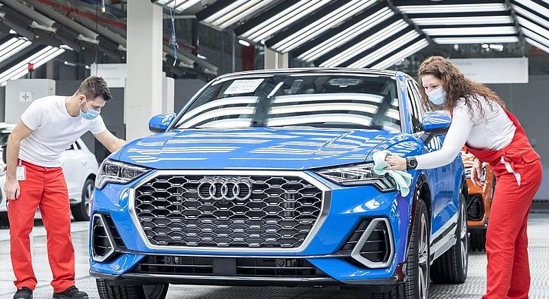 Konzekvensen halad a digitalizáció útján a győri Audi