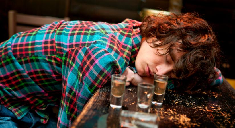 Sok helyen kegyetlen ivásba torkollott az újévi ünneplés: van, aki intenzívre került az alkoholtól