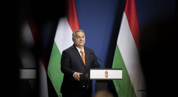 New York Times: Orbán 2018-ban megfenyegette az Európai Néppárt vezetőjét