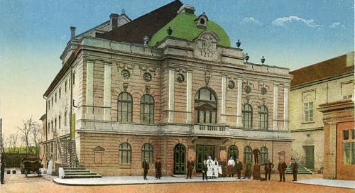 „Adjuk meg a mi magyarjainknak az ő színházukat” – Politikai játszmák Délvidéken száz évvel ezelőtt