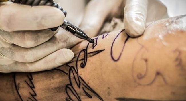 Az európaiak 12 százalékának van tetoválása