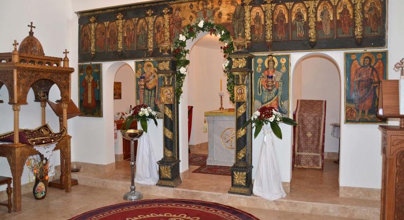 Még csak most lesz karácsony az ortodox keresztényeknél, Pécsett is ünneplik
